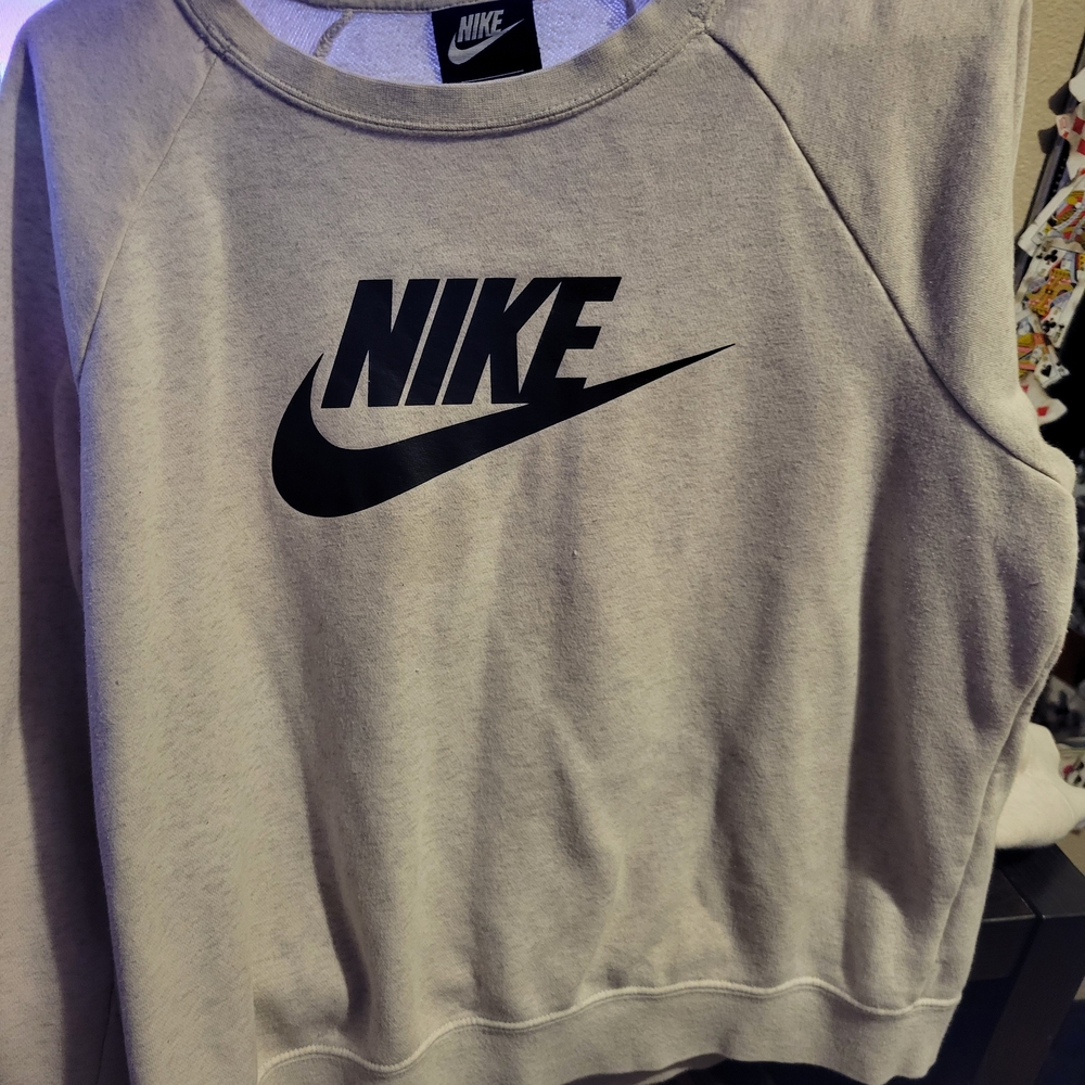 Nike Cream Sweatshirt